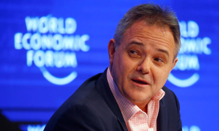 Ông Jeremy Farrar, giám đốc của Wellcome Trust, tham dự cuộc họp thường niên của Diễn đàn Kinh tế Thế giới (WEF) tại Davos, Thụy Sĩ, vào ngày 19/01/2017. (Ảnh: Ruben Sprich/Reuters)