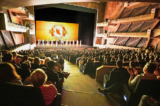 Đoàn Nghệ thuật Biểu diễn Shen Yun Lưu Diễn thực hiện buổi diễn thứ 8 tại Nhà hát Conjunto Santander Artes Escénicas, thuộc Đại học Guadalajara, Mexico tối hôm 09/05/2024. Đây cũng là buổi diễn cuối cùng của Shen Yun tại Mexico trong năm 2024. (Ảnh: Vu Lệ Lệ/The Epoch Times)