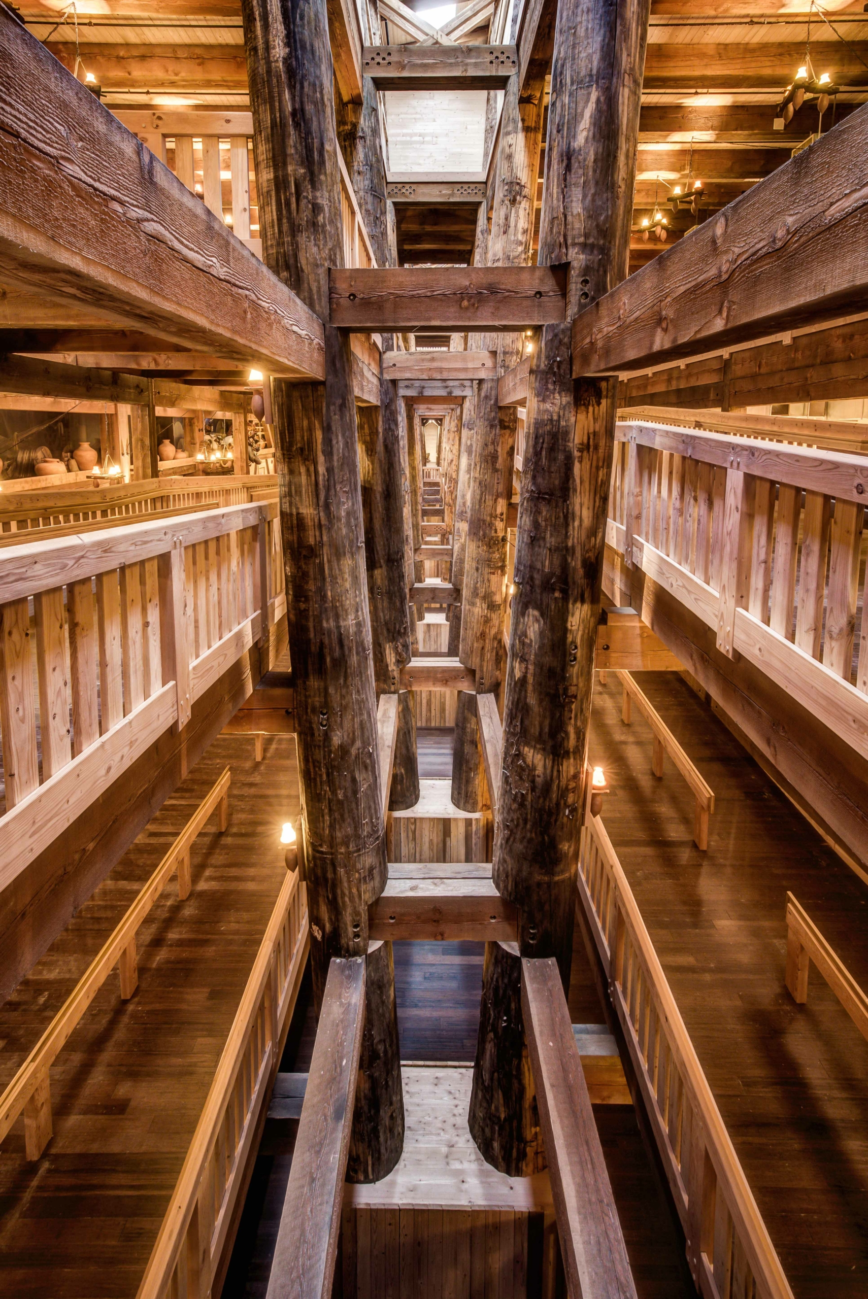 Con tàu được làm bằng gỗ và cũng là kiến trúc khung gỗ độc lập lớn nhất trên thế giới. (Ảnh: Đăng dưới sự cho phép của Answers in Genesis)