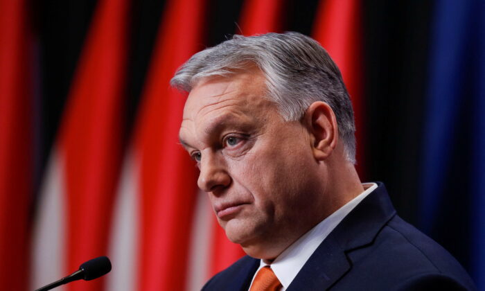 Thủ tướng Hungary Viktor Orban tổ chức cuộc họp báo sau cuộc bầu cử Quốc hội ở Budapest, Hungary, vào ngày 06/04/2022. (Ảnh: Bernadett Szabo/Reuters)