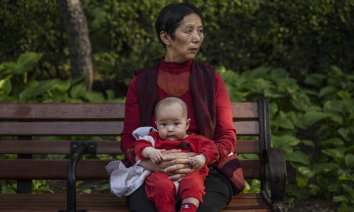 Diễn đàn Tinh anh: Thu hoạch cay đắng từ chính sách một con của Trung Quốc