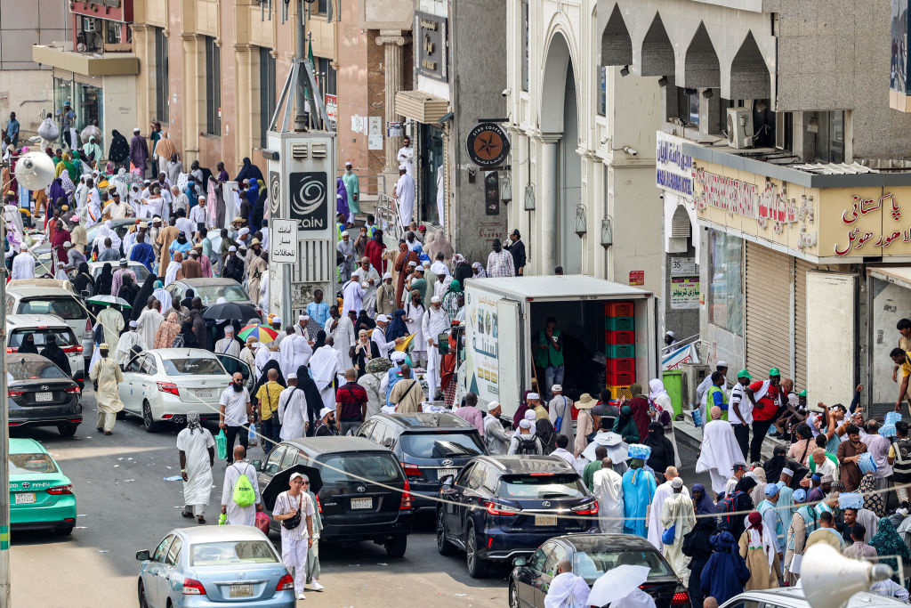 Hình ảnh một góc đường tại Mecca, Saudi Arabia, hôm 20/06/2024. (Ảnh: Abdel Ghani BASHIR/AFP qua Getty Images)