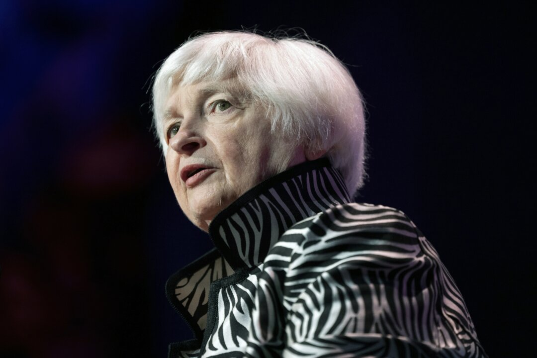Bà Janet Yellen cảnh báo AI có thể gây ra ‘rủi ro đáng kể’ cho hệ thống tài chính