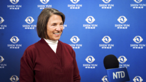 Cựu thành viên Hạ viện Virginia: Shen Yun ‘không gì có thể ấn tượng hơn’