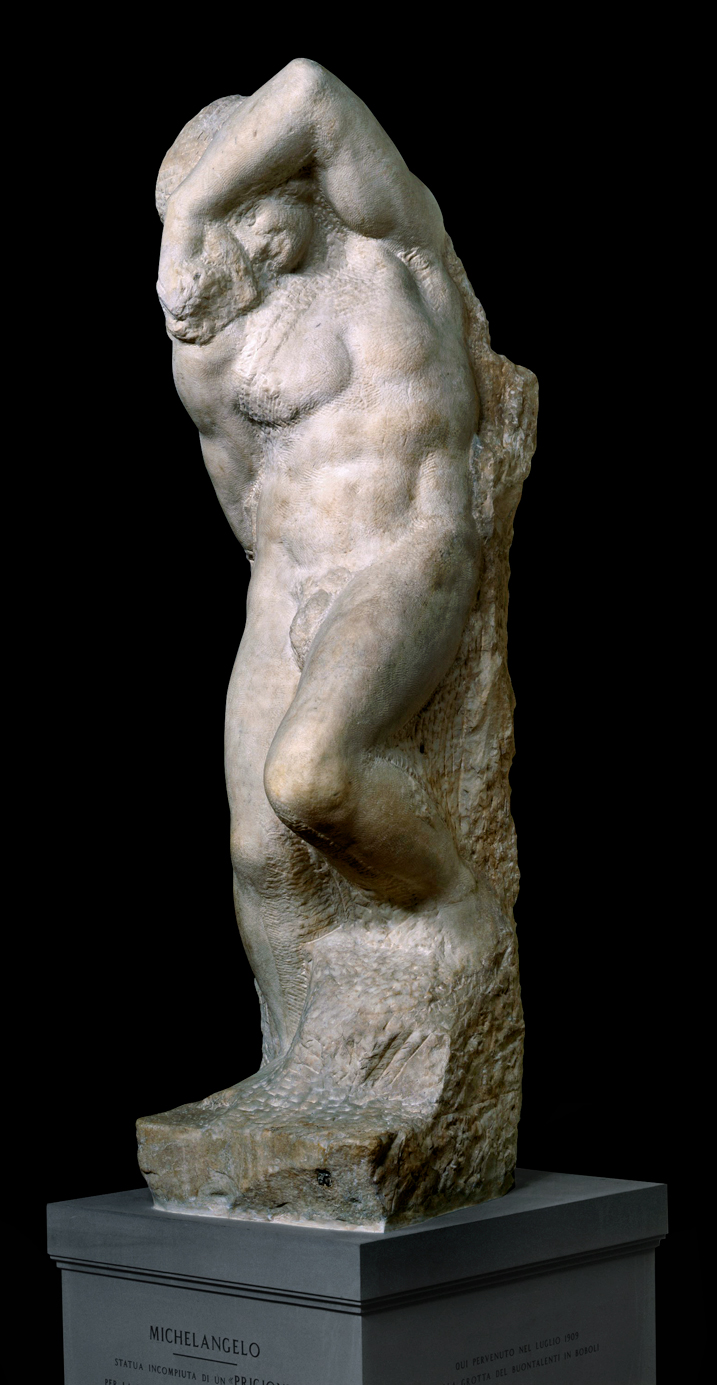 Tác phẩm “Young Slave” (Người nô lệ trẻ) của nghệ thuật gia Michelangelo, năm 1530. Đá cẩm thạch, kích thước: 101 inch (~2.6m). Bảo tàng Galleria Dell’Accademia di Firenze. (Ảnh: Tư liệu công cộng)