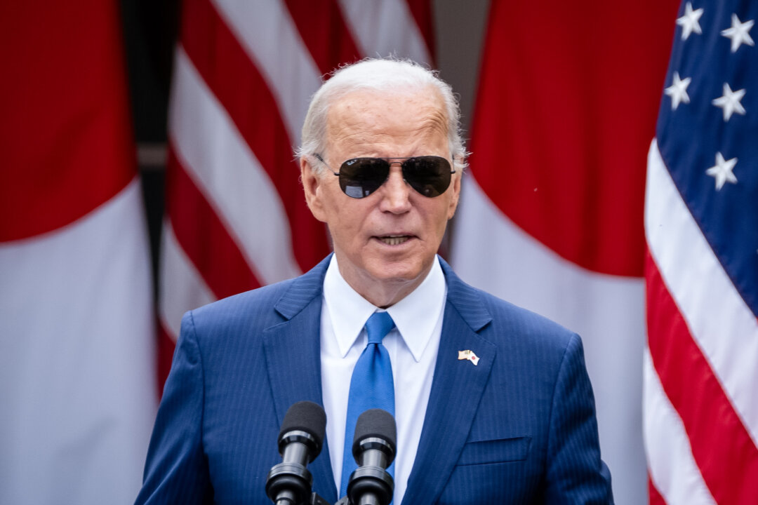 Tổng thống Joe Biden nói tại Hoa Thịnh Đốn hôm 10/04/2024. (Ảnh: Madalina Vasiliu/The Epoch Times)
