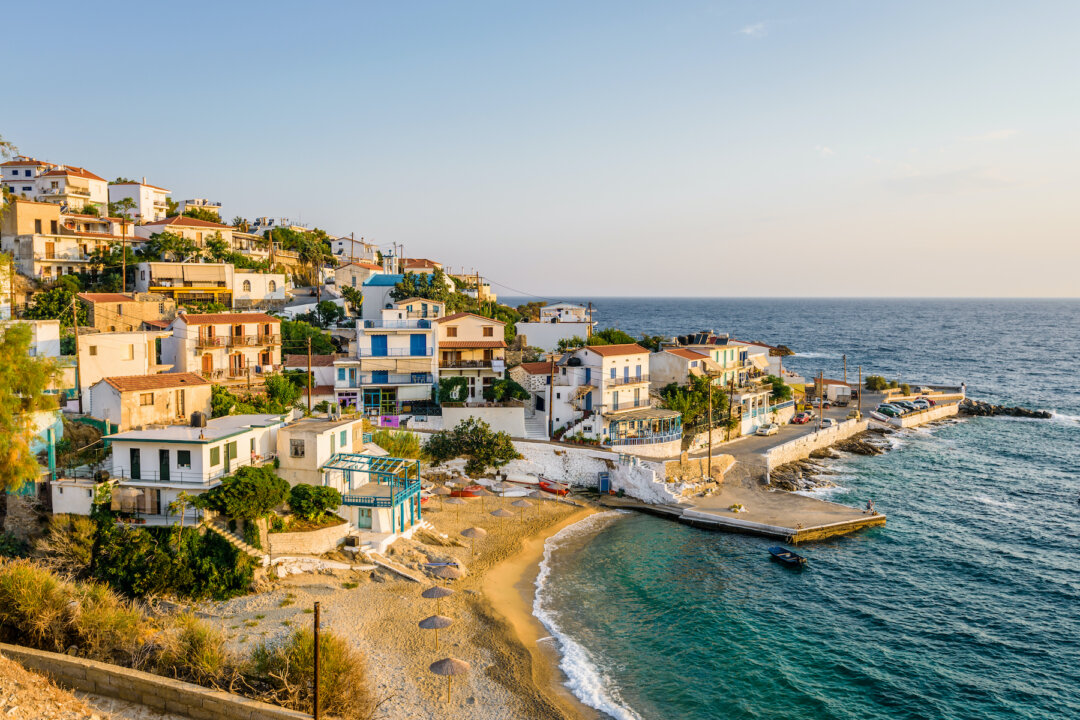 Bí quyết sống trường thọ từ một hòn đảo ở Hy Lạp