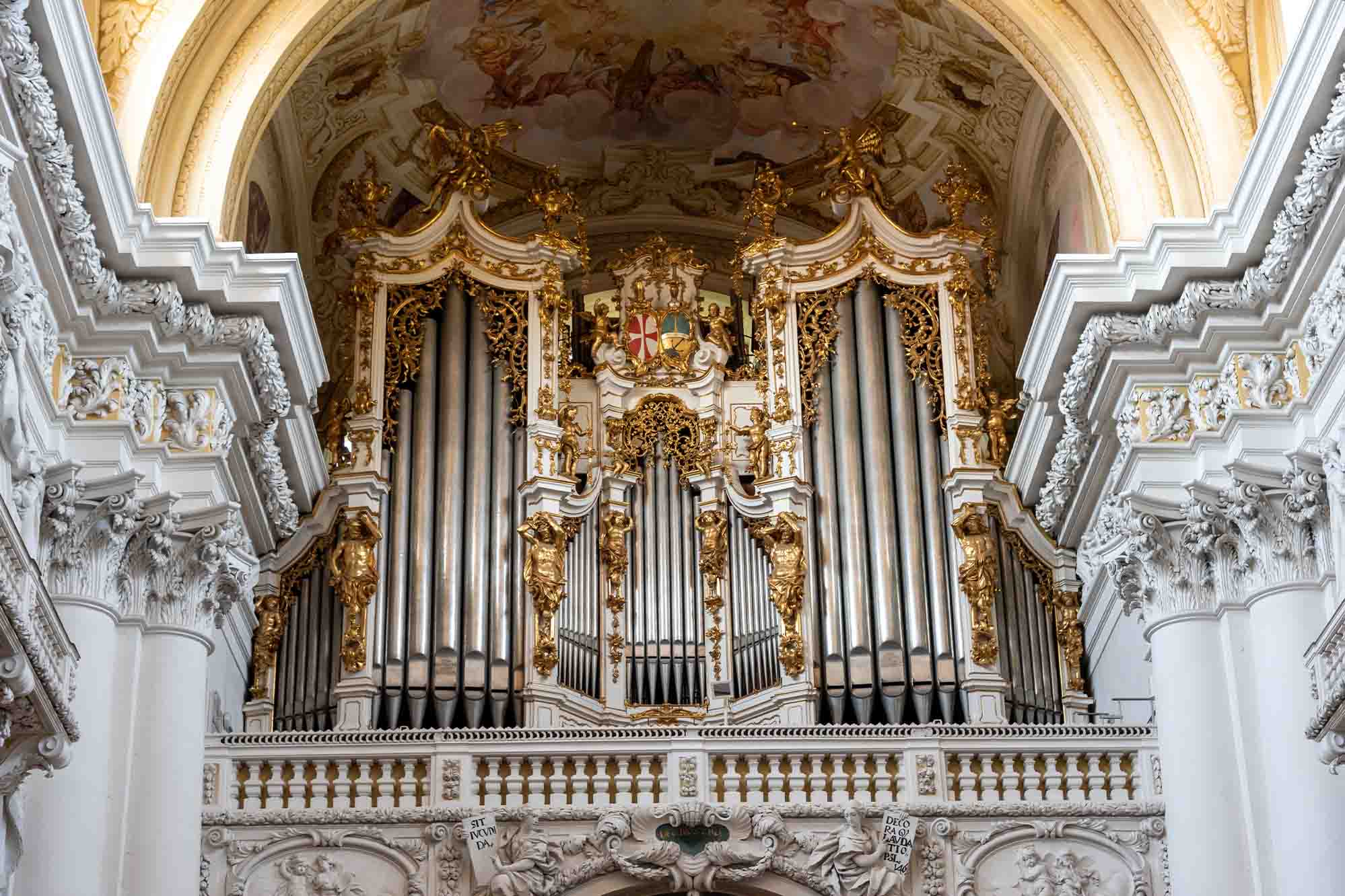 Nhà soạn nhạc lừng danh người Áo Anton Bruckner đã lấy tên mình đặt cho cây đại phong cầm mà ông từng chơi ở Tu viện Thánh Florian. (Ảnh: Redfox1980/Shutterstock)