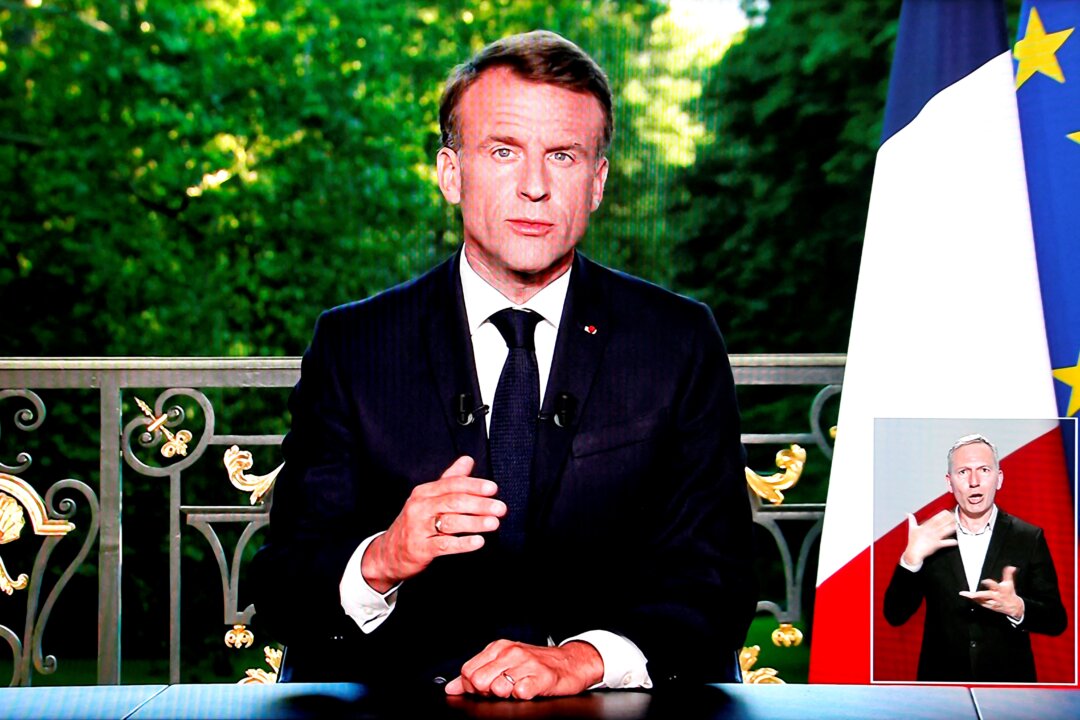 Ông Macron kêu gọi bầu cử sớm, giải tán Hạ viện Pháp sau thất bại trong cuộc bỏ phiếu tại Liên minh Âu Châu