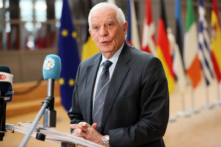 Đại diện Cấp cao của Liên minh  u Châu về Chính sách Đối ngoại và An ninh Josep Borrell đưa ra thông báo với giới truyền thông trước một cuộc họp của Hội đồng Đối ngoại tại trụ sở của EU ở Brussels hôm 27/05/2024. (Ảnh: Francois Walschaerts/AFP qua Getty Images)