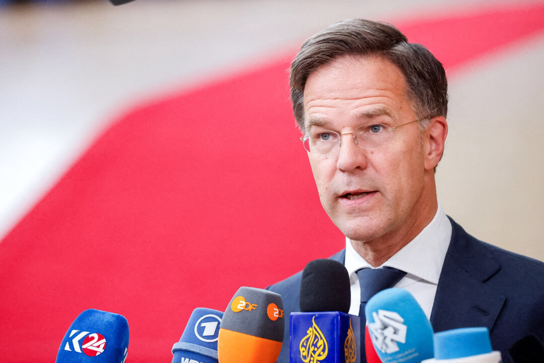 Thủ tướng Hà Lan và là người chỉ trích ông Putin được xác nhận làm lãnh đạo tiếp theo của NATO