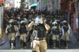 Cảnh sát quân sự đến Plaza Murillo ở La Paz, Bolivia, hôm 26/06/2024. (Ảnh: Gaston Brito Miserocchi/Getty Images)