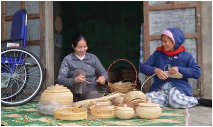 Việt Nam vượt mốc 100 triệu dân, đối diện với nguy cơ dân số già