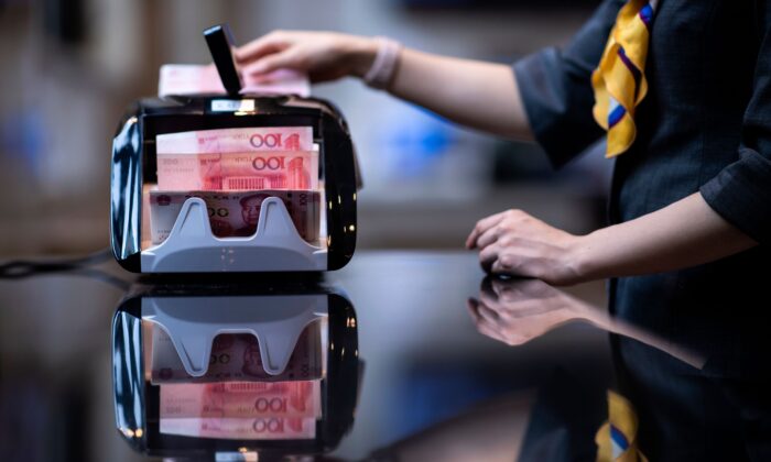 Trò chơi vỏ bọc lớn của Trung Quốc: Hoa Thịnh Đốn phải trừng phạt tất cả các ngân hàng Trung Quốc