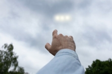 Một người đàn ông ở Texas, Hoa Kỳ tuyên bố đã chụp được ảnh UFO hướng về một căn cứ hải quân. Ảnh minh họa. (Ảnh: Shutterstock)
