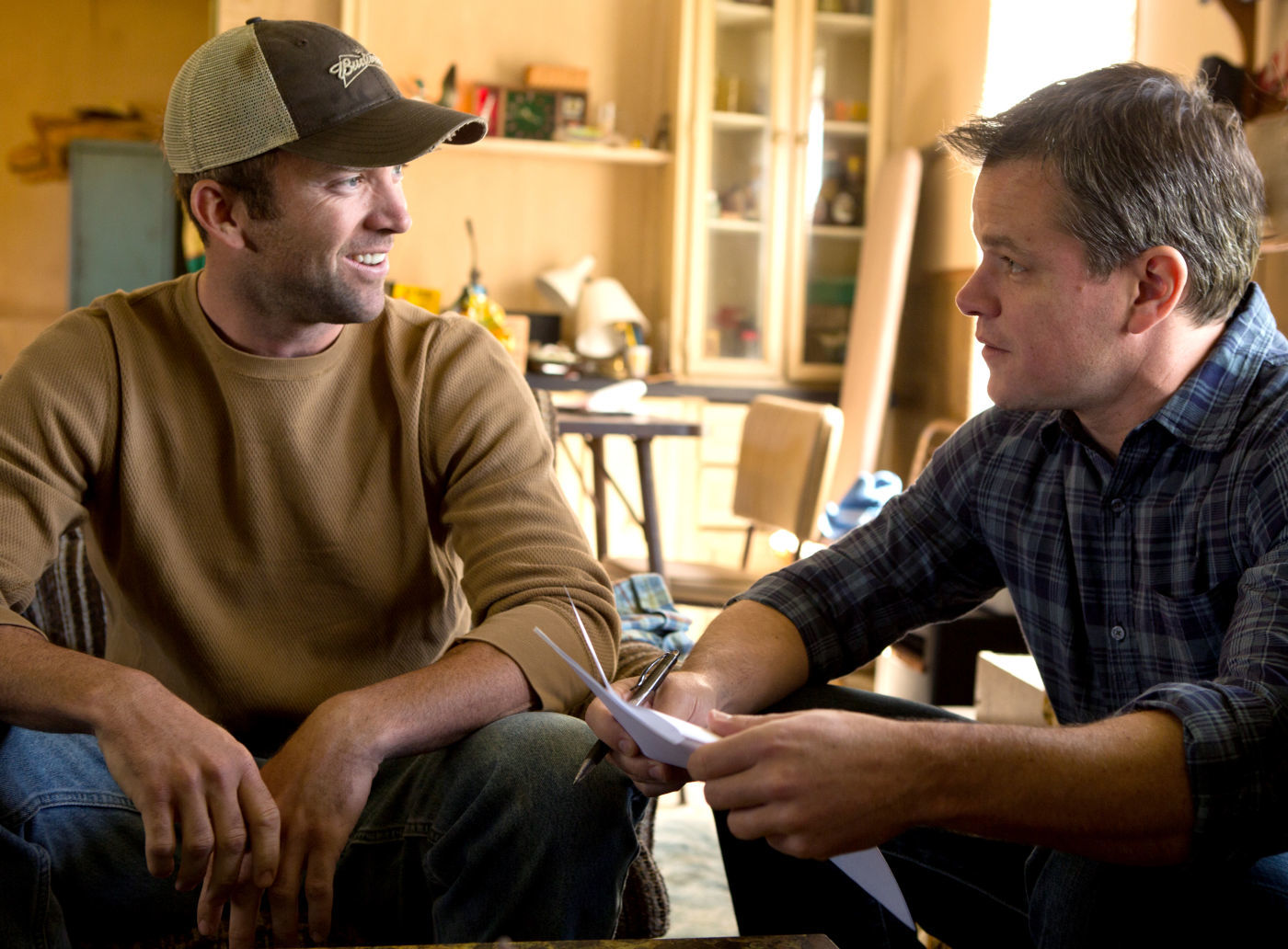 Tài tử Black đóng cùng tài tử Matt Damon, người đồng viết kịch bản cho bộ phim “Promised Land” (Miền Đất Hứa ) năm 2012. (Ảnh: MovieStillsDB)