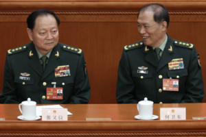 Nhân vật quân đội số 2 của ĐCSTQ không mặc quân phục khi tham dự buổi lễ ngoại giao, làm dấy lên suy đoán