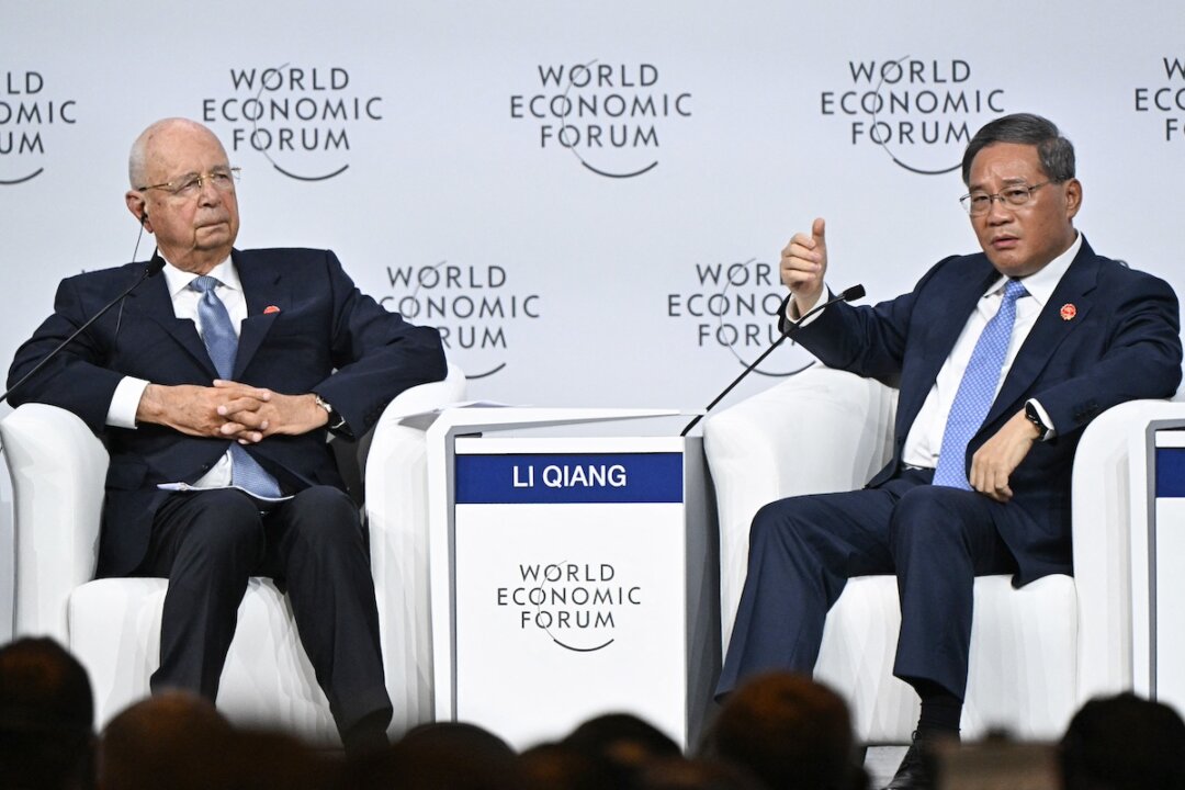Bắc Kinh kiểm duyệt bình luận của thủ tướng vì ví nền kinh tế hậu đại dịch của Trung Quốc với người bệnh nặng