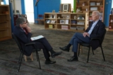 Tổng thống Joe Biden (phải) trò chuyện cùng người dẫn chương trình “This Week” George Stephanopoulos ở Madison, Wisconsin, hôm 05/07/2024. (Ảnh: ABC qua Getty Images)