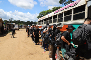 Lo ngại tân Tổng thống Panama sẽ chặn tuyến đường chính đến Hoa Kỳ, người di cư tràn vào rừng Darién Gap