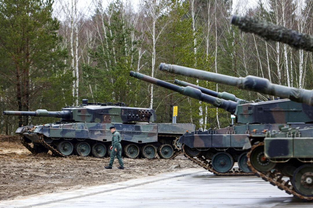 Lãnh đạo quân đội Ba Lan cho biết nước này đang chuẩn bị quân đội cho ‘cuộc xung đột toàn diện’