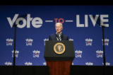 Tổng thống Joe Biden nói về kinh tế trong Hội nghị thượng đỉnh Bỏ phiếu để được Sống Thịnh vượng tại Đại học Southern Nevada ở Las Vegas, Nevada, hôm 16/07/2024. (Ảnh: Kent Nishimura/AFP qua Getty Images)