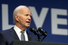 Tổng thống Joe Biden nói về kinh tế trong Hội nghị thượng đỉnh Thịnh vượng Bỏ phiếu để được Sống tại Đại học Nam Nevada ở Las Vegas, hôm 16/07/2024. (Ảnh: Kent Nishimura/AFP qua Getty Images)