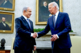 Tổng thống Joe Biden (phải) gặp Thủ tướng Israel Benjamin Netanyahu tại Oval Office ở Tòa Bạch Ốc,Hoa Thịnh Đốn, hôm 25/07/2024. (Ảnh: Elizabeth Frantz/Reuters)